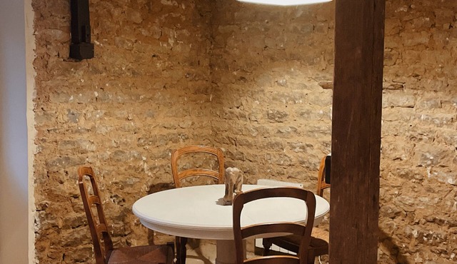 Gite with jacuzzi for good times