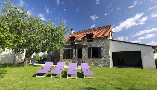 Gite with private interior pool headed at 30 degrees