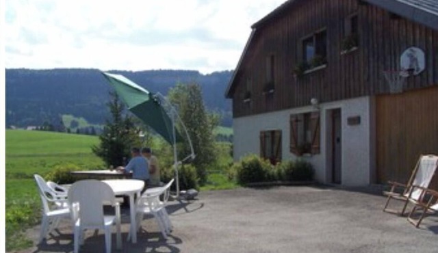 Gites 1 Chambre Pour 3 Personnes et Coin Salon Avec Banquette Convertible Pour 2