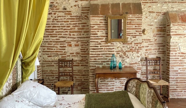 Gites 2 rooms for 4 people, with swimming pool