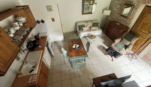 Gites 2 rooms for 4 people, with swimming pool