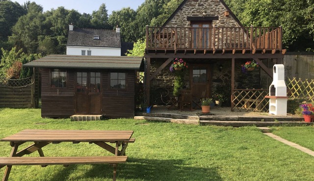 Gites de Camors - Cider Press Sleeps 4/5 (2 Bedrooms)