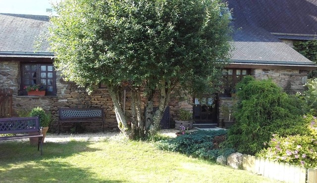 Gites de Camors - Wren's Nest Sleeps 2 (1 Bedroom)