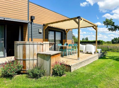 Gites-domainedupin, cottage Bain Nordique PRIVÉ