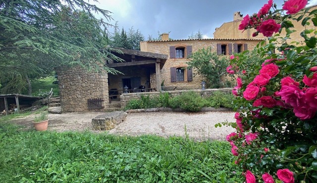 GITES in a wildlife park - Domaine du Bouchard