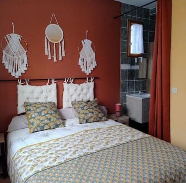 Gites l’Olivier avec piscine