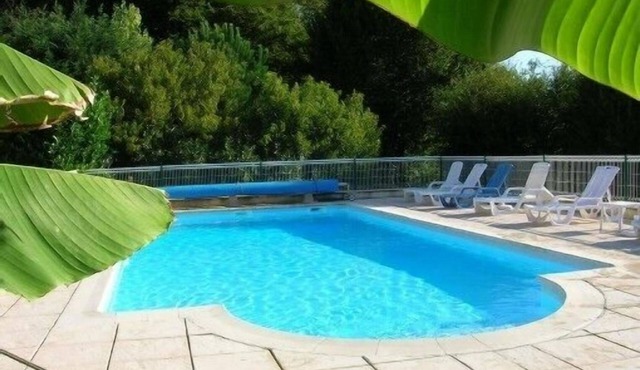 Gites La Garrigue in a peaceful setting near Sarlat