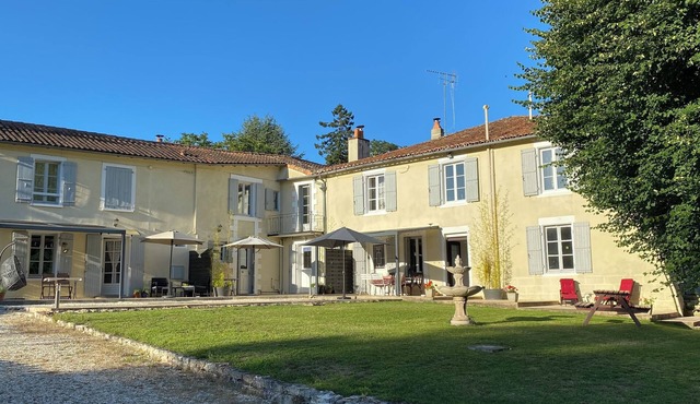 Gites Rue Du Chateau - Three French Styled Cottages