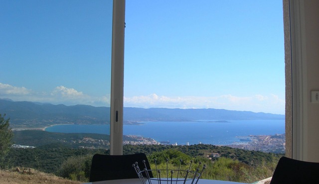 Gites-Sassone, villa with swimming pool, jacuzzi and panoramic sea view