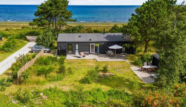 "Gjorgje" - 100m from the sea by Interhome
