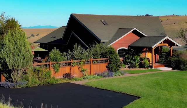 Glacier Getaway - True Vacation Home - Amazing Vistas