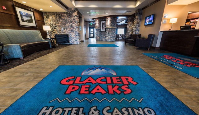Glacier Peaks Hotel