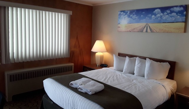 Gladstone Motel