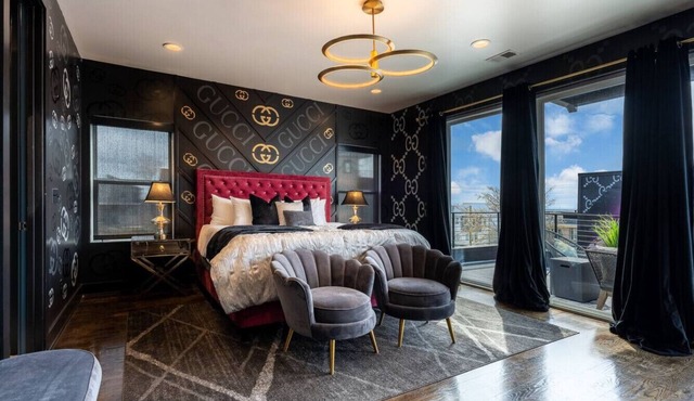 Glamour on the Rocks - Fashion Haus - Couture Murals & Rooftop Views