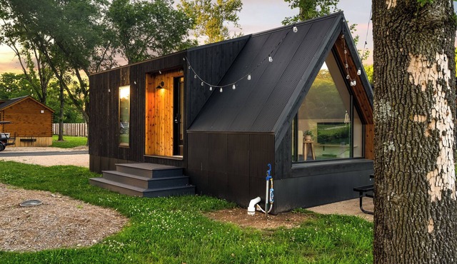 Glamp in luxury! Modern A-Frame Cabin with Hot Tub, Minutes from Branson, MO!