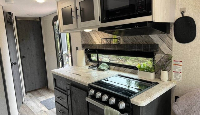 Glamper with Mountain View’s