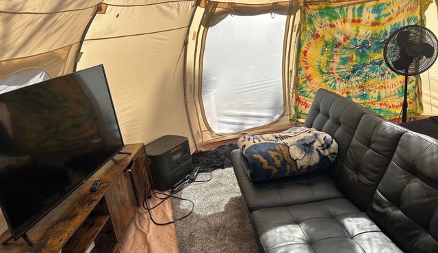 Glamping at the Promised Land Campground- The Vidalia Tent