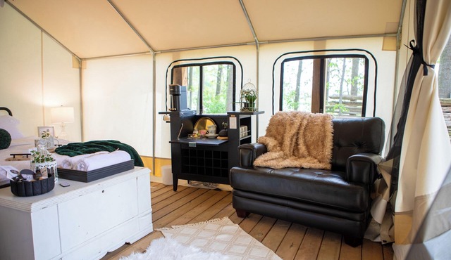 Glamping by Lavender Farm, Brewery, Mono Cliffs, Hockley Valley