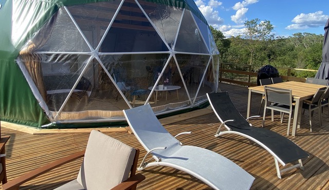 Glamping Dôme les Cigales / Hébergement Insolite