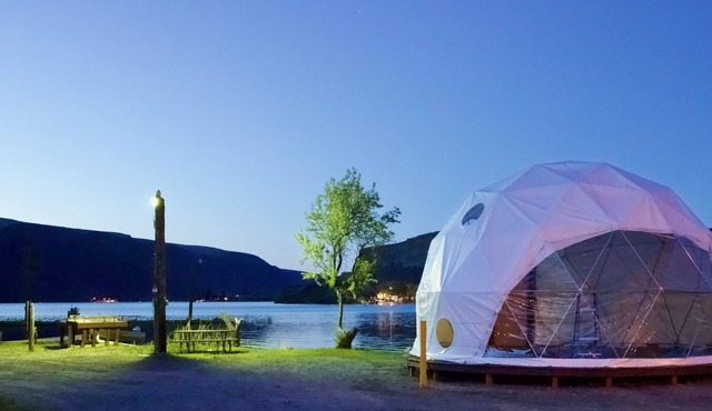Glamping Dome at Blue Lake in Coulee City (site 41)