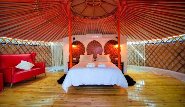 Glamping El Jardin De Las Delizias, Valle del Jerte, Spain