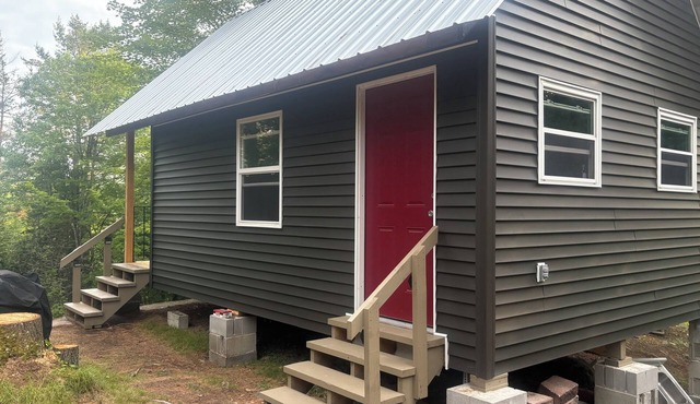 Glamping Escape House - reconnect with nature without giving up comfort.
