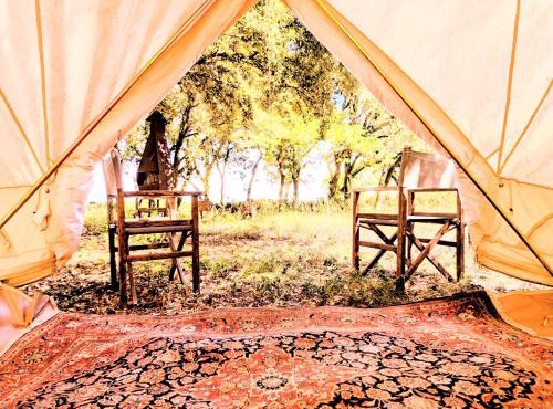 Glamping Grignan 2 tentes 40m2 9 personnes vue exceptionnelle