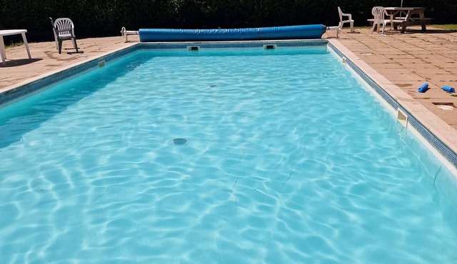 Glamping Hut - Riverview 5