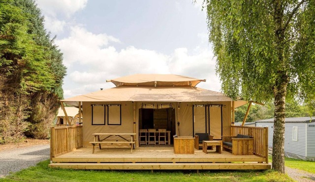 Glamping in Signy-l’Abbaye