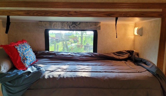 Glamping just minutes from Beaches and Mountains. Nature, relaxation, serenity.