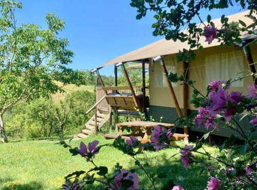 Glamping Lodge au cœur de la nature avec piscine
