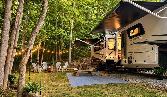 Glamping Retreat near the Ocoee River