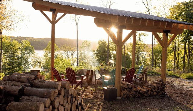 Glamping RV Overlooking Conesus Lake Finger Lakes Region Fire Pit A/C and Pool