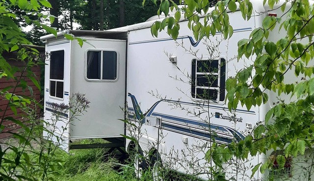 Glamping Special -Minutes from State Park and other great outdoor locations