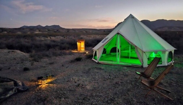 Glamping Tent w Queen Size Bed & Incredible Views