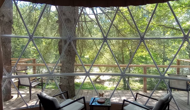 GlampOut Resort - Elk River