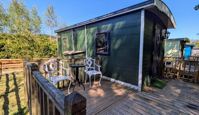 Glan yr Afon Tri - Relax, Recuperate, Enjoy