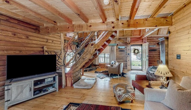 Glassy Mountain Getaway