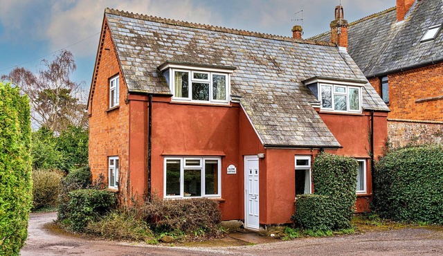 Glebe Cottage by Interhome