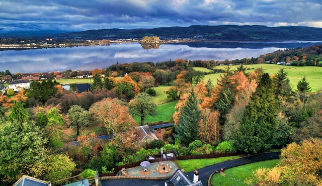 Gleddoch Coach House offers an exclusive retreat near Glasgow.