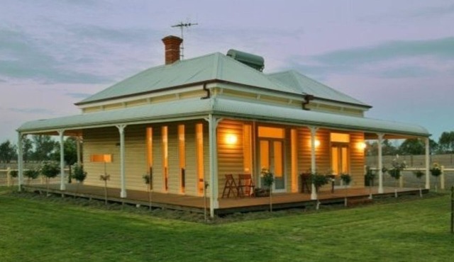 Glen Falloch Farmstay BnB Benalla