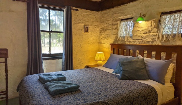 Glen Morris, Wuthering Heights ~ Dog friendly