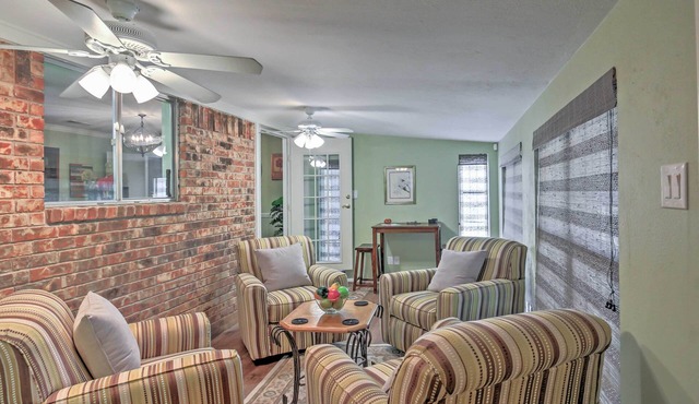 Glen Rose Ranch House - Walk to Downtown!