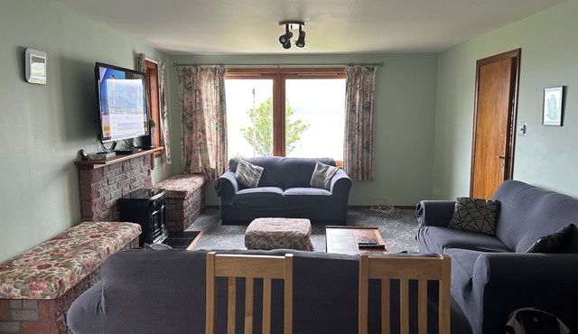 Glenelg - Detached House With Stunning Views Over the Sea to the Isle of Skye