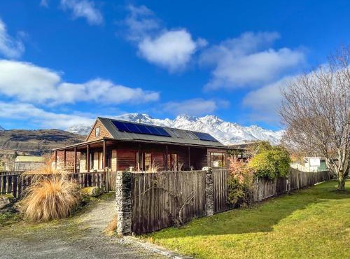 Glenorchy Lake House