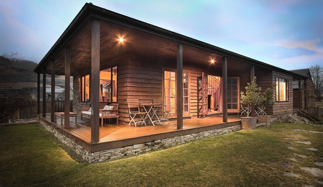 Glenorchy Lake House