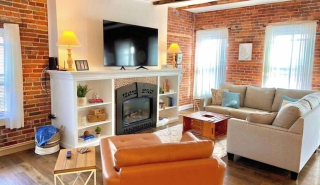 Glens Falls City Loft - All NEW Inside!