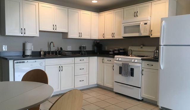 Glenside Farmhouse Apartment