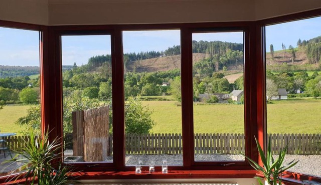 Glenview -A Warm Scottish Welcome In The Glen.