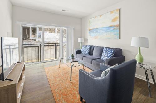 Global Luxury Suites at Reston